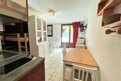 Image de 50m du centre station, Rez-de-chaussée, balcon, 25m², Serre Chevalier