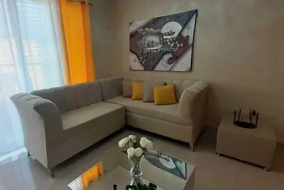 Image de A 5 minutos del aeropuerto