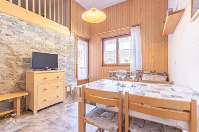 Image de 1er étage, terrasse, télévision, casier à ski, 30m², Aussois
