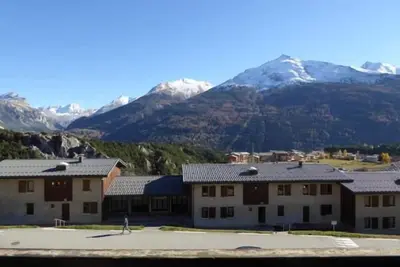 Image de À 300m des pistes de ski, 2ème étage, balcon, télévision, casier à ski, 34m², Aussois