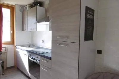 Image de Pied des pistes de ski, 1er étage, vue pistes de ski, balcon, télévision, casier à ski, 33m²