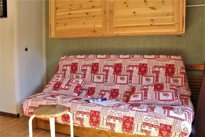 Image de À 50m des pistes de ski, 4ème étage, balcon, télévision, casier à ski, 18m², Risoul