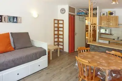 Image de À 15m des pistes de ski, 6ème étage, vue pistes de ski, balcon, télévision, casier à ski, 28m²