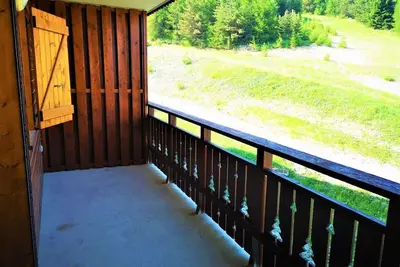 Image de 2ème étage, vue montagne, balcon, parking, télévision, 30m², La Joue du Loup