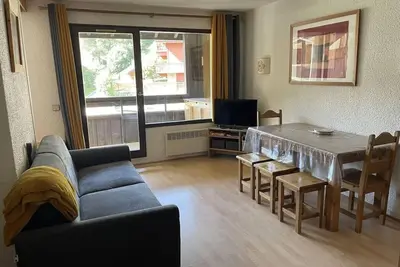 Image de À 70m des pistes de ski, 2ème étage, balcon, parking, télévision, casier à ski, 32m², Valloire