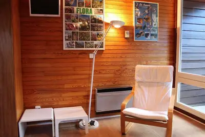 Image de Pied des pistes de ski, 3ème étage, balcon, télévision, casier à ski, 32m², Vars