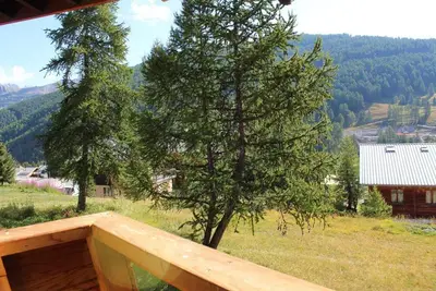 Image de À 100m des pistes de ski, 1er étage, télévision, casier à ski, 39m², Vars