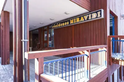 Image de 50m du centre station, 6ème étage, balcon, télévision, 25m², Les Arcs