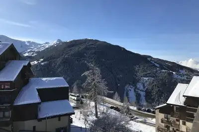Image de À 180m des pistes de ski, 1er étage, balcon, télévision, casier à ski, 34m², Peisey-Vallandry