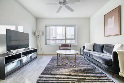 Modern Downtown Bellevue 2br w/ W/D & Storage, near Shops, by Blueground