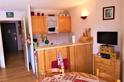 Image de Wifi, 50m du centre station, 3ème étage, balcon, télévision, casier à ski, 25m², La Joue du Loup