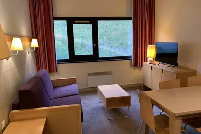 Image de À 100m des pistes de ski, 5ème étage, télévision, casier à ski, 43m², Flaine