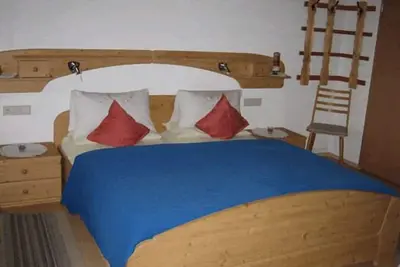 Image de One-room apartment 20sqm, shower/Wc, kitchenette, balcony