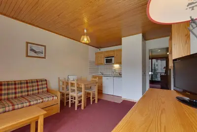 Image de 250m des commerces, balcon, parking, télévision, casier à ski, 30m², Les 2 Alpes