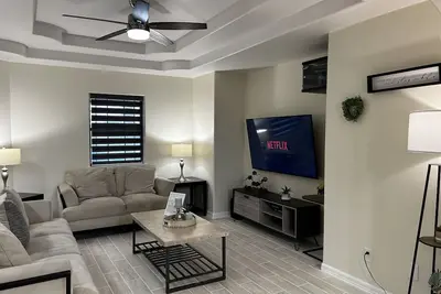 Image de Cozy Family-sized Townhome