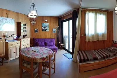Image de 2ème étage, balcon, télévision, 28m², La Toussuire