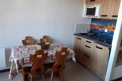 Image de 200m du centre station, Rez-de-chaussée, balcon, télévision, casier à ski, 23m², La Toussuire