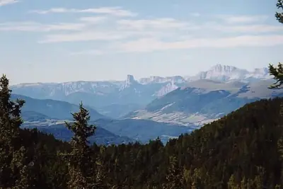 Image de À 300m des pistes de ski, 1er étage, balcon, télévision, 35m², Chamrousse