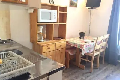 Image de À 50m des pistes de ski, 1er étage, vue montagne, balcon, télévision, casier à ski, 20m², Risoul