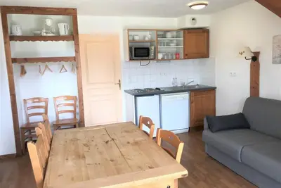 Image de Chalet, vue montagne, piscine, terrasse, parking, télévision, casier à ski, 55m², La Joue du Loup