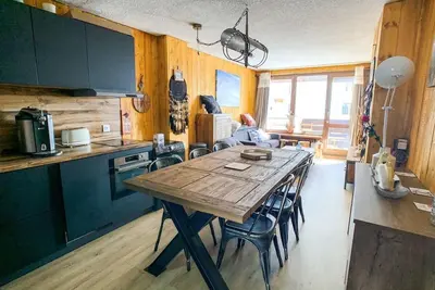 Image de À 100m des pistes de ski, 5ème étage, balcon, télévision, casier à ski, 42m², Tignes