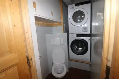 Image de À 300m des pistes de ski, Rez-de-chaussée, balcon, télévision, casier à ski, 58m², Tignes