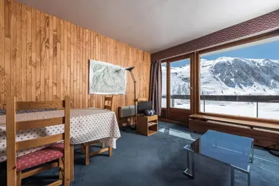 Image de À 10m des pistes de ski, 6ème étage, balcon, télévision, casier à ski, 53m², Tignes