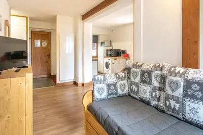 Image de À 150m des pistes de ski, 1er étage, télévision, casier à ski, 47m², Montchavin La Plagne