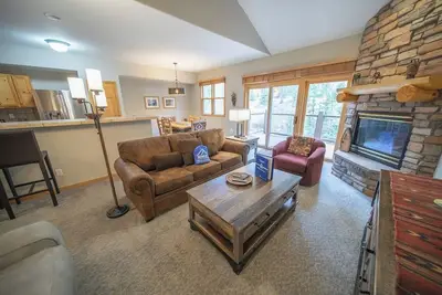 Image de Forested & Quiet, Garage, Shuttle to Slopes