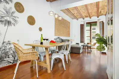 Image de Charming 3-bedroom and 2-bathroom apartment in the city center