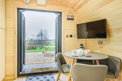 Image de 1 chambres à coucher à East Haddon