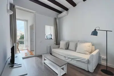 Image de Modern & Light 3-Bedroom in Vibrant Gracia