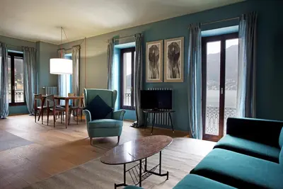 Image de Suite \"Luccio\" at 2 steps from the lake with panoramic view. Lounge bar and swimming pool