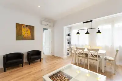 Image de Beautiful apartment for 7 people close to Sagrada Familia