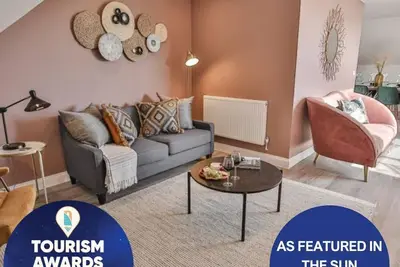 Image de Bournecoast: Stylish Flat- Balcony/Sea View- Parking- 10 Min Walk To Beach- 8407