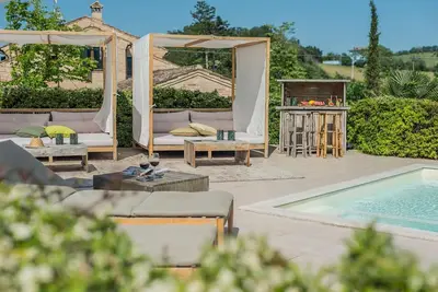 Image de Villa Sky 14 - Sept Chambres Villa, Couchages 14