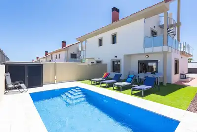 Image de Lovely Private Villa with Heated Private Pool close to golf courses