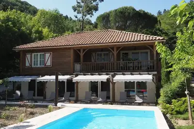 Image de Chalet  des trois Quilles Piscine et Spa