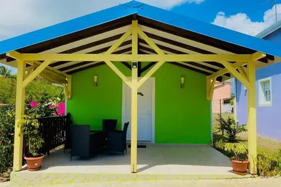 Image de Air-conditioned bungalow with mezzanine garden swimming pool 10 minutes from the most beautiful beaches