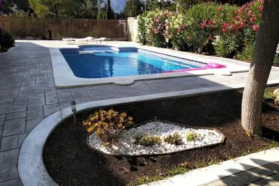 Image de Homerez - Villa Ă Calafat - piscine.