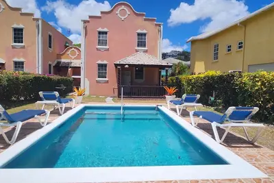 Image de Beautiful Beach Villa, spacious & clean, quick walk to beach, dining, p/trans.