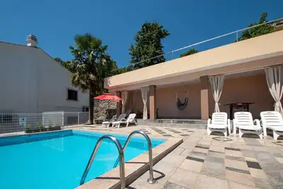 Image de Bel appartement avec Wifi, piscine, climatisation, Tv, terrasse et animaux admis