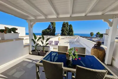 Image de Joli appartement pour 3 personnes avec climatisation, Tv, terrasse et parking