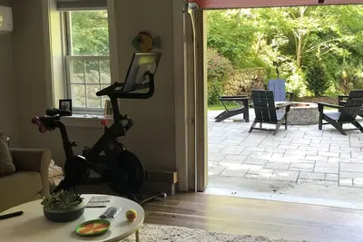 A super private yard and patio all to yourself! Tesla charger, Peloton and more!