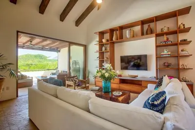 Image de Terrazas Bahia–  Communauté fermée, golf  & Pool