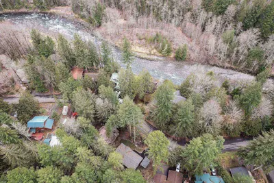 Image de Newly Constructed, Single Level, Open Layout, Walk to Sandy River, 17 Miles to Government Camp