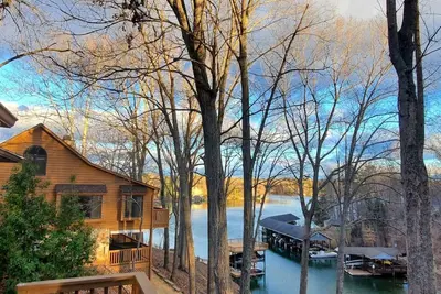 Image de Waterfront, Paddle Boards/Kayaks & FirePit, Pet