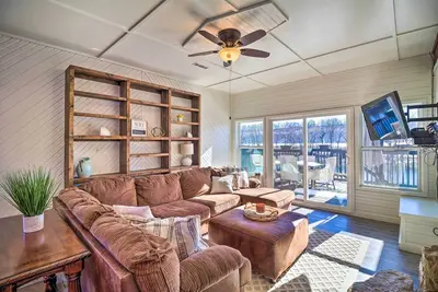 Image de 'Fish House' w/ Deck, Fire Pit & River Views