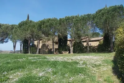 Image de Apartment in a country house on a hill overlooking the sea with a large park and swimming pool