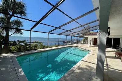 Image de Waterfront Paradise- Heated pool, Amazing Sunsets!